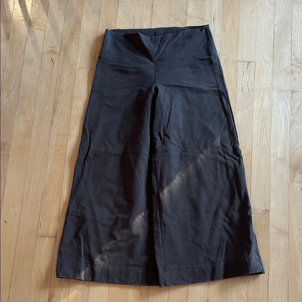 Dark Brown wide leg pants in thick cotton